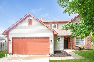 6312 Hazelhatch Dr in Indianapolis, IN - Building Photo