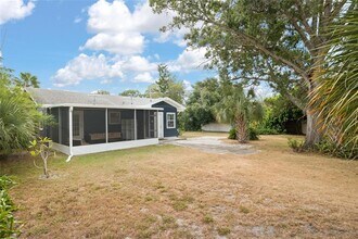 4625 3rd Ave S in St. Petersburg, FL - Building Photo - Building Photo