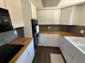 2518 Cattlemans Trail in South Lake Tahoe, CA - Building Photo - Building Photo