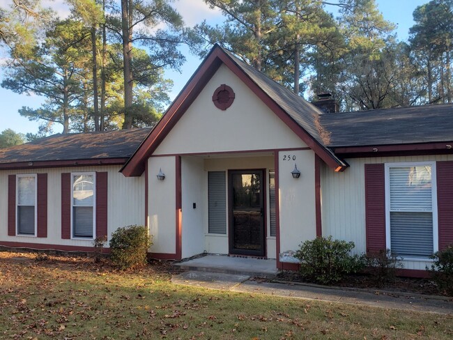 250 Willowood Ct in Augusta, GA - Building Photo - Building Photo