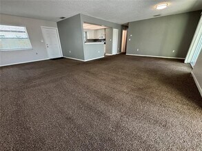 5807 Erin Ln S in St. Petersburg, FL - Building Photo - Building Photo