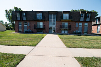 Kimberly Manor in Blair, NE - Building Photo - Building Photo