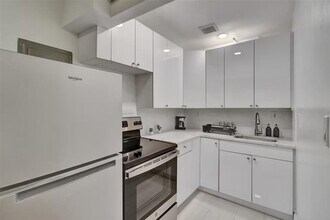 179 E 102nd St, Unit SI ID1473163P in New York, NY - Building Photo - Building Photo