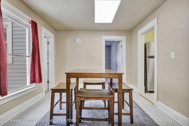 1107 Hickory St in Lansing, MI - Building Photo - Building Photo