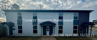 1821 Sanford Dr in Little Rock, AR - Building Photo