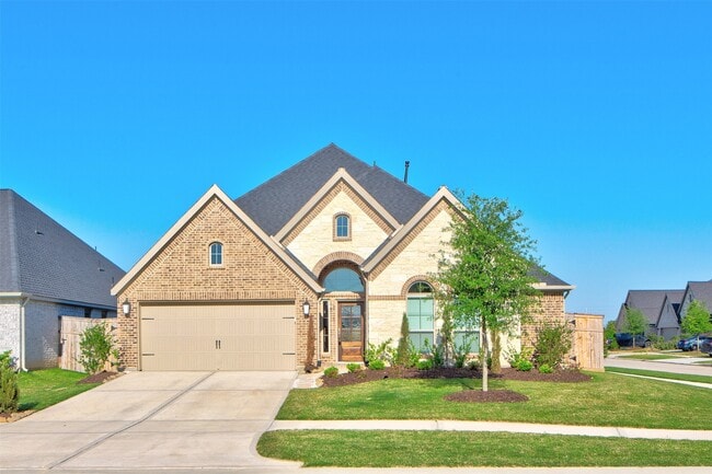property at 4623 Primrose Valley Ln