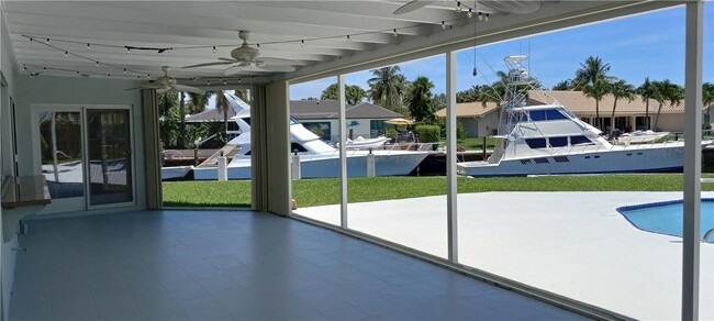 4400 NE 24th Ter in Lighthouse Point, FL - Building Photo - Building Photo