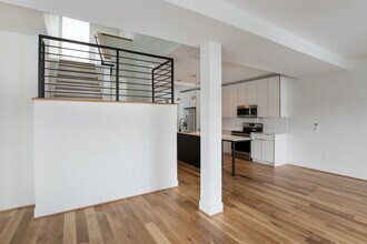 54 West Ave in Fairport, NY - Building Photo - Building Photo