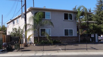 Palm Apartments in Sacramento, CA - Building Photo - Building Photo