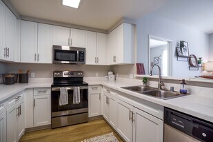 K Street Flats in Berkeley, CA - Building Photo