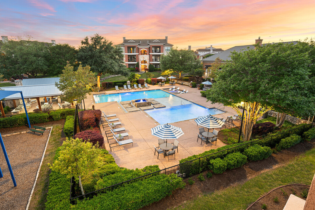 Onion Creek Luxury Apartments in Austin, TX - Foto de edificio