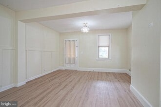 19 E Millbrooke Ave in Woodstown, NJ - Building Photo - Building Photo