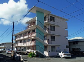 737 Mahiai Pl Apartments