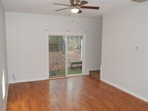 991 Downey Branch Ln in Wilmington, NC - Building Photo - Building Photo