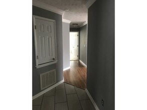 6720 Willowbrook Dr in Fayetteville, NC - Building Photo - Building Photo