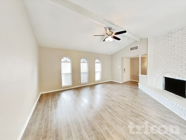 7541 Christie Ln in Dallas, TX - Building Photo - Building Photo