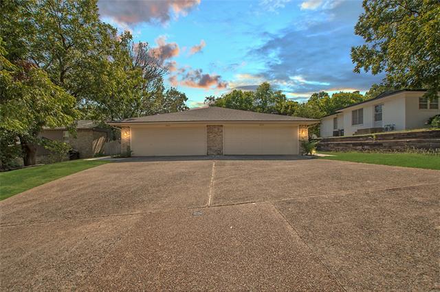 6463 Waverly Way in Fort Worth, TX - Foto de edificio