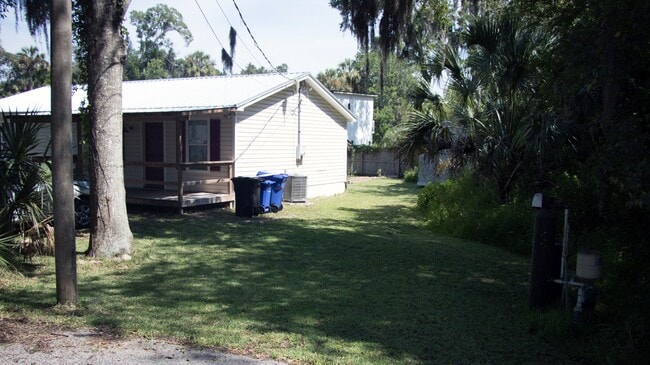 675 Julia St in St. Augustine, FL - Building Photo - Building Photo
