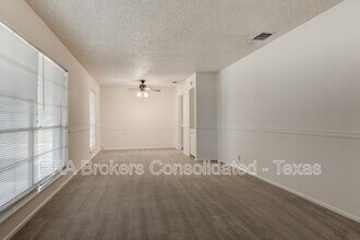 641 Richfield Dr in San Antonio, TX - Building Photo - Building Photo