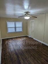 4522 N Teutonia Ave in Milwaukee, WI - Building Photo - Building Photo