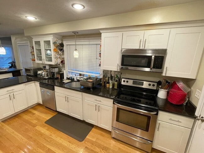 45 Catherine St in Boston, MA - Building Photo - Building Photo