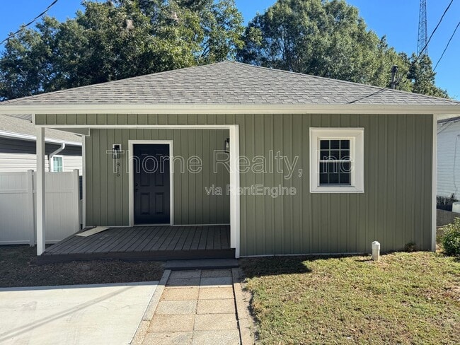 property at 815 Belleview Ave