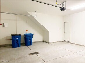 1537 Bat Hawk St in Las Vegas, NV - Building Photo - Building Photo