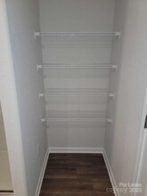 9433 Creedmore Hills Dr in Charlotte, NC - Building Photo - Building Photo