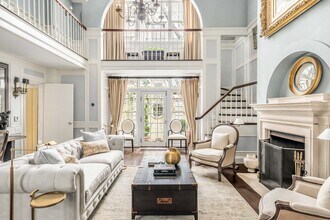 183 W 4th St in New York, NY - Building Photo - Building Photo