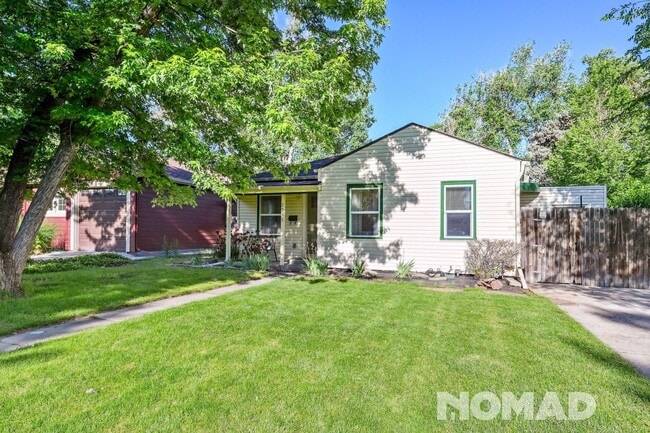 property at 2555 S Vine St