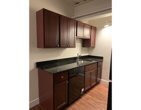 58 North Ave-Unit -10 in Natick, MA - Building Photo - Building Photo