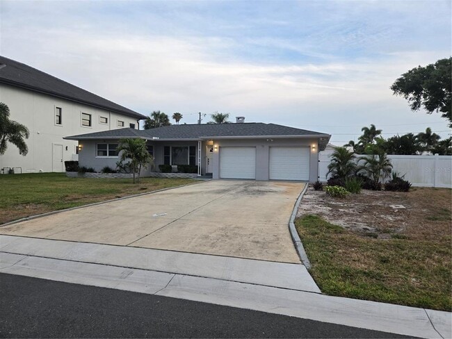 property at 106 15th St