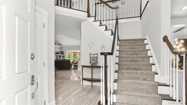 42 Miller Cir in Armonk, NY - Building Photo - Building Photo