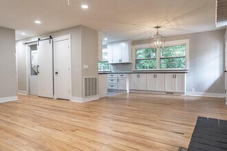 440 W Maine Ave in Southern Pines, NC - Building Photo - Building Photo