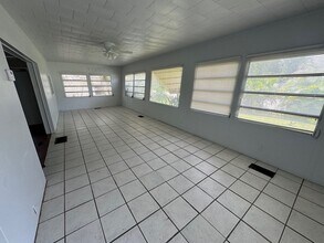 1001 52nd Ave W in Bradenton, FL - Building Photo - Building Photo