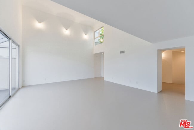 property at 558 Rose Ave