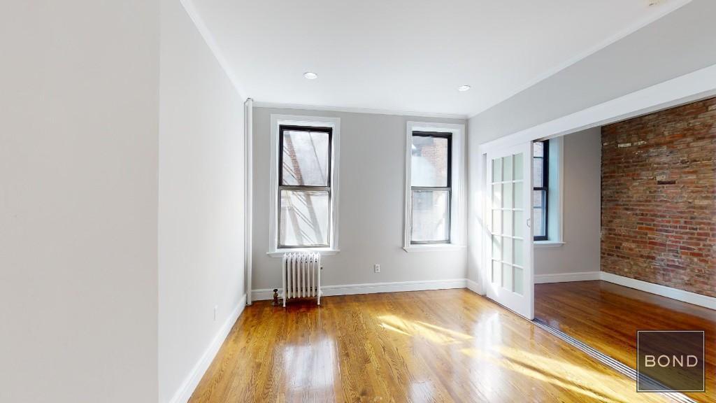 336 E 18th St in New York, NY - Building Photo