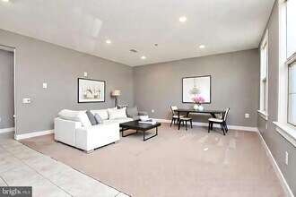 183 Lyons Crk Dr in Laurel, MD - Foto de edificio - Building Photo