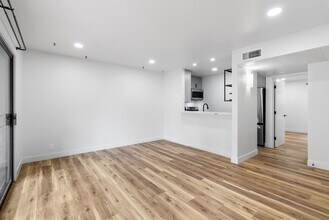 88 Lemon Grove in Irvine, CA - Building Photo - Building Photo