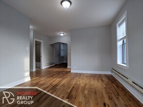 4409 N Wolcott Ave, Unit A3 in Chicago, IL - Building Photo - Building Photo