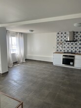 76 Latona St in San Francisco, CA - Building Photo - Building Photo