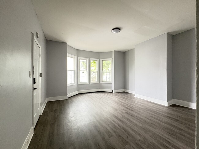 49 N 14th St, Unit 1 in East Orange, NJ - Building Photo - Building Photo
