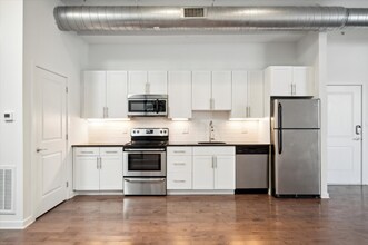 710 Chestnut St in Philadelphia, PA - Building Photo - Building Photo