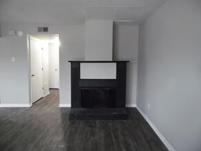 2801 Easthills Dr in Lexington, KY - Building Photo - Building Photo