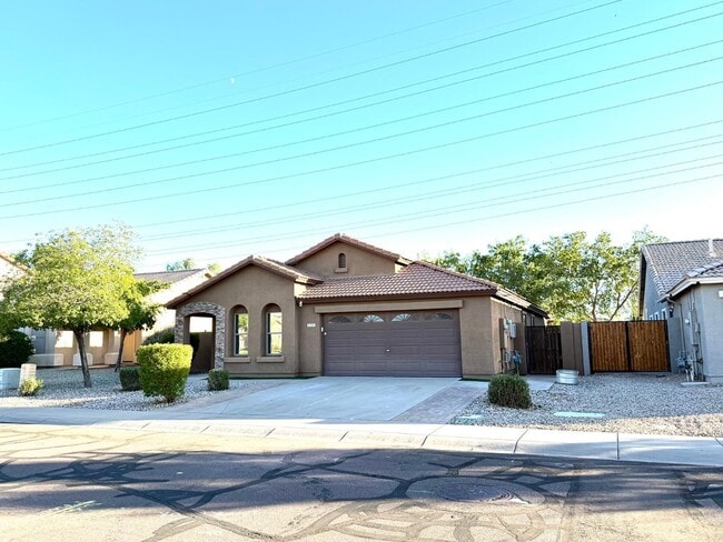 property at 1945 E Aloe Pl