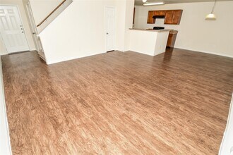 8934 Santo Domingo in Houston, TX - Building Photo - Building Photo