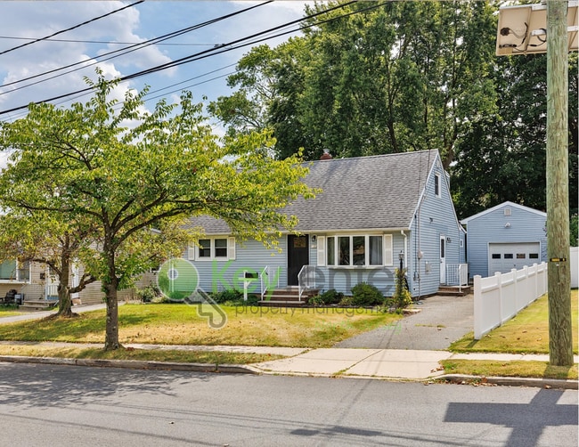 property at 35 Elmwood Dr