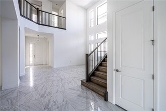 20123 Camellia Crosse Ln in Estero, FL - Foto de edificio - Building Photo