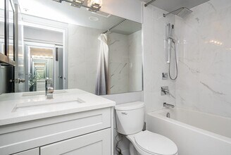 950 Cambie St in Vancouver, BC - Building Photo - Building Photo