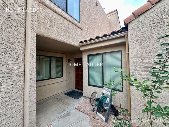 1702 N Ventura Ln in Tempe, AZ - Building Photo - Building Photo